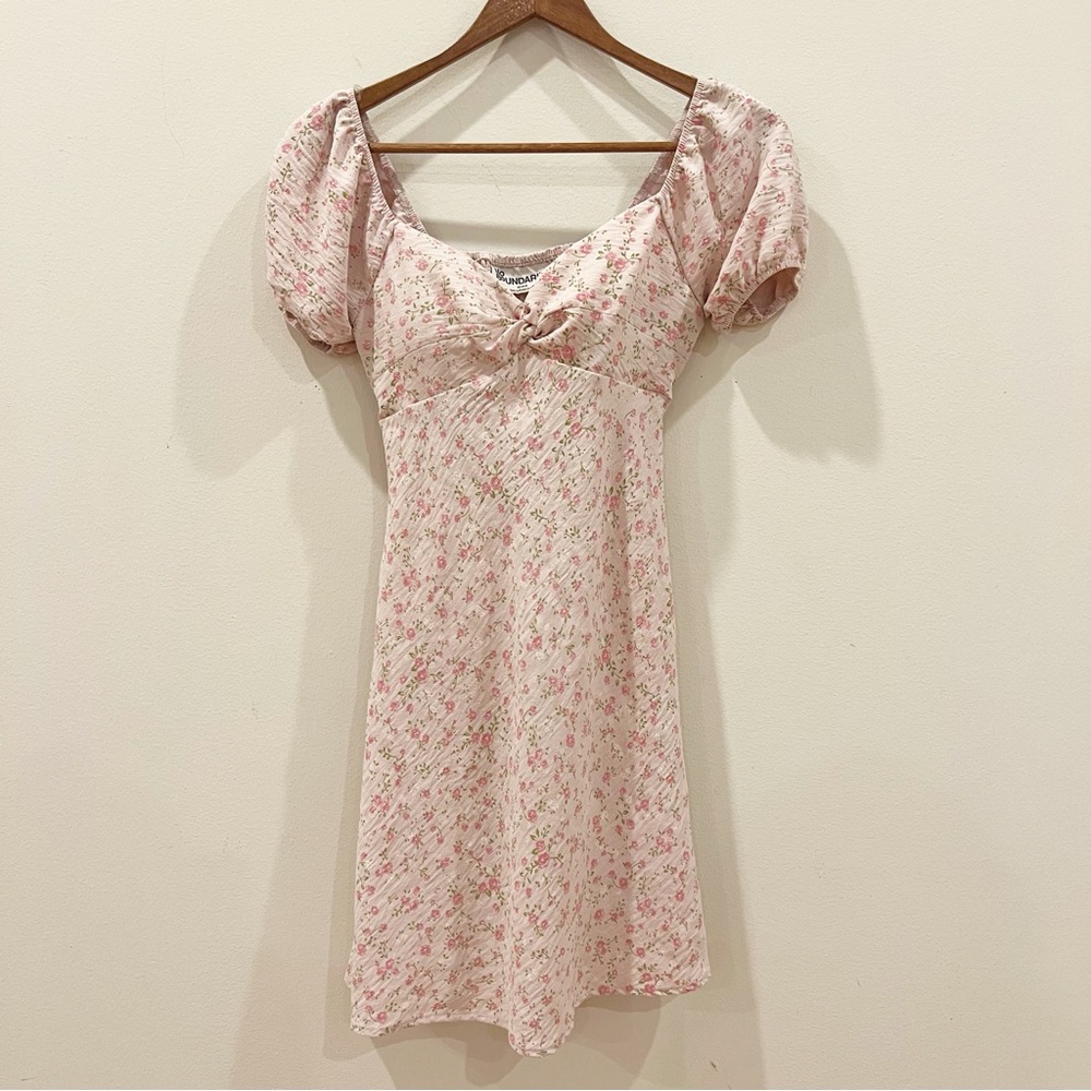 No Boundaries Smocked Babydoll Dress Womens Extra Small Pink Dainty Floral Y2K